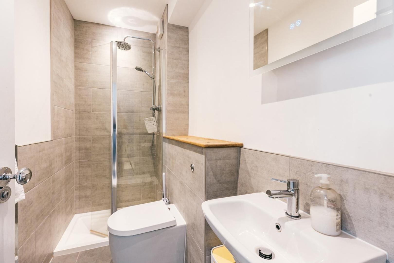 Ludlow Town Centre Apartments 外观 照片