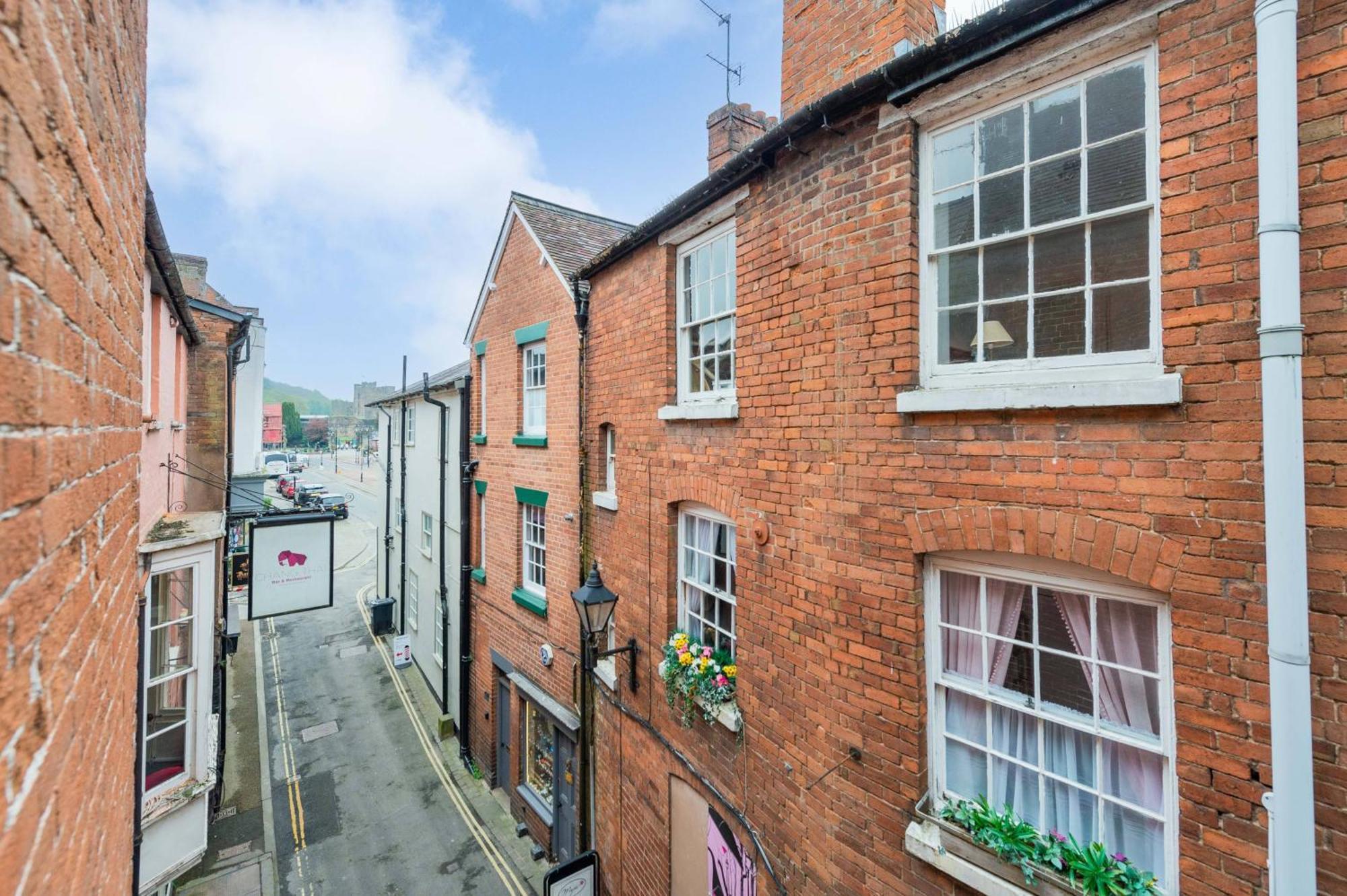 Ludlow Town Centre Apartments 外观 照片